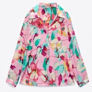Zara Floral Tunic. Medium. Lightweight. Collar long sleeve. Silky. Pink.